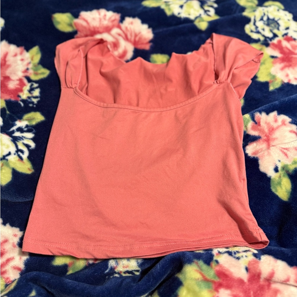 Square-Neck Coral Crop Top with Puff Sleeves